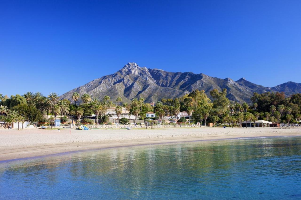 Luxury 3 Bedroom House At La Quinta Golf Course Ocean And Mountain View * Benahavís